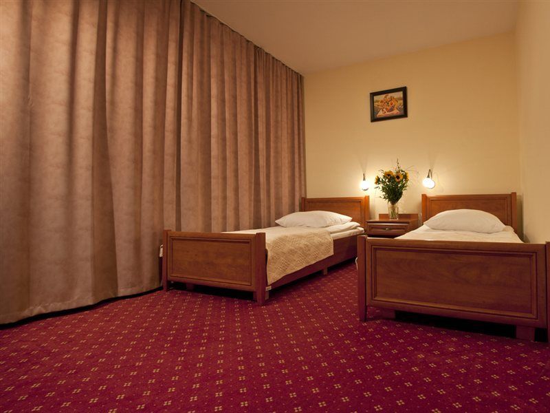 O3Hotel Варшава Экстерьер фото