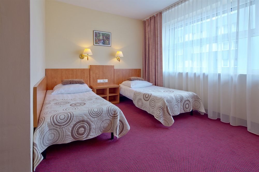 O3Hotel Варшава Экстерьер фото