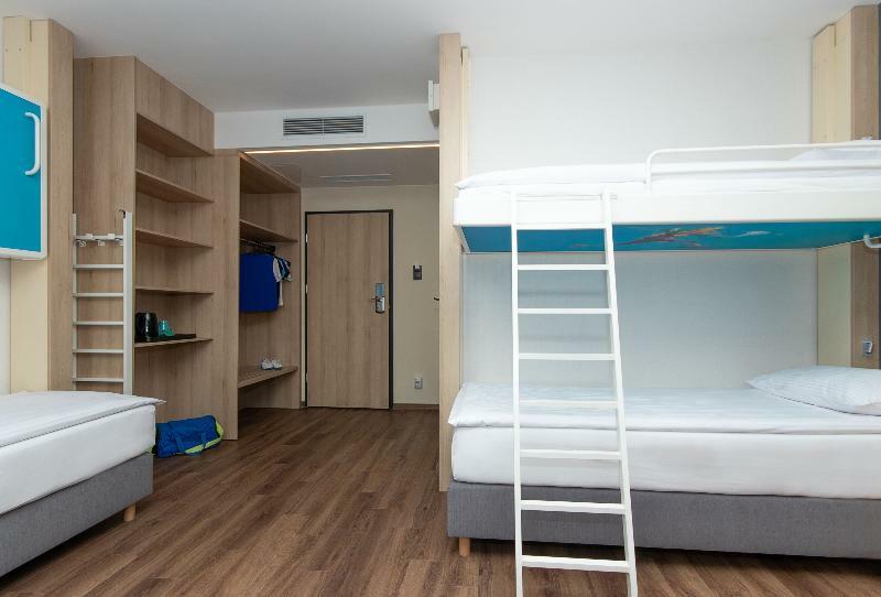 O3Hotel Варшава Экстерьер фото